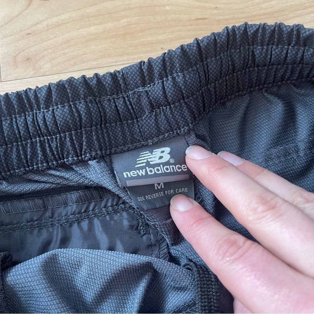 Men’s New Balance Athletic Pants Workout Lightweight Sporty - Picture 7 of 7